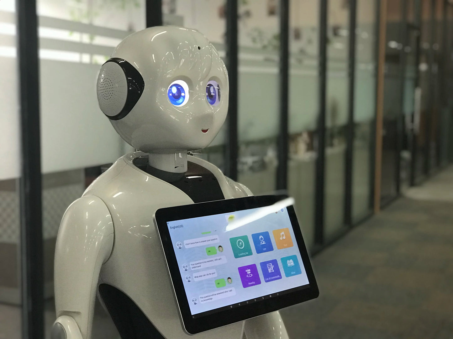 Humanoid AI Smart Guest and Welcome Robot for Airport