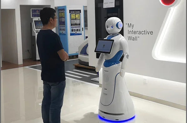 Humanoid AI Smart Guest and Welcome Robot for Airport